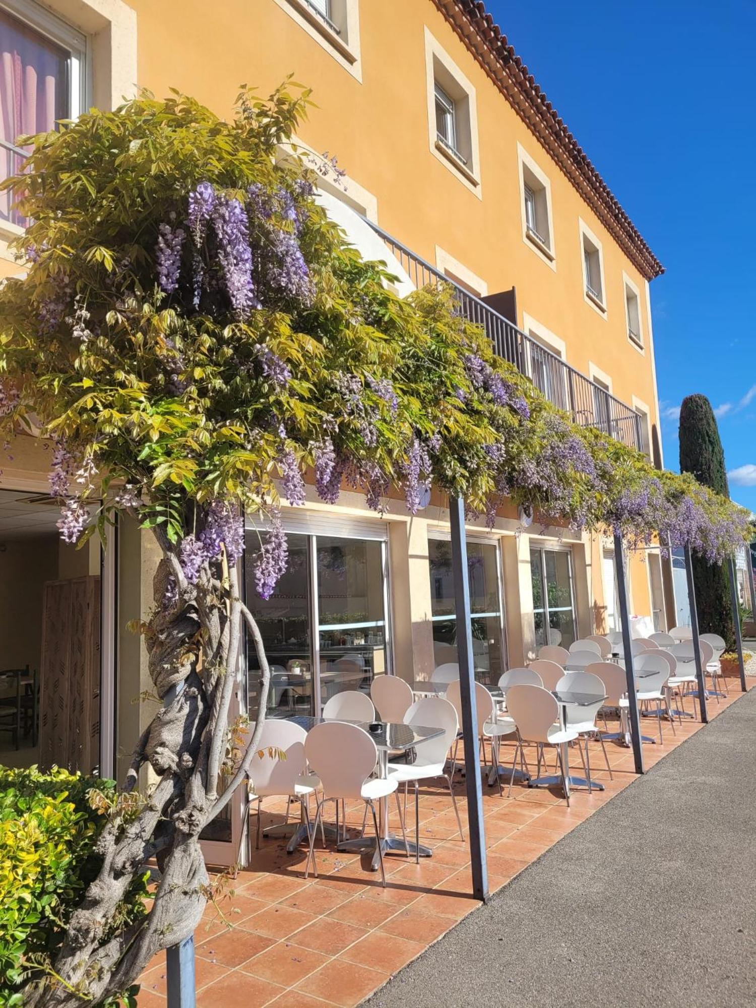 Hotel De L'Orb Bédarieux Esterno foto