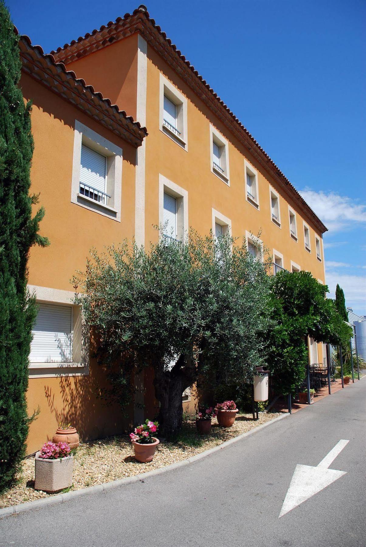 Hotel De L'Orb Bédarieux Esterno foto